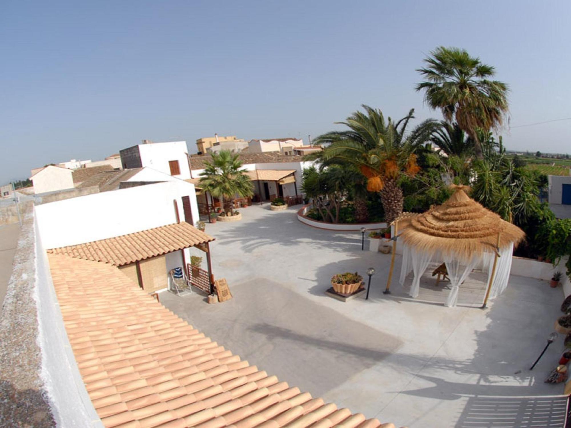 Casa Vacanze Margherita Locogrande Exterior foto