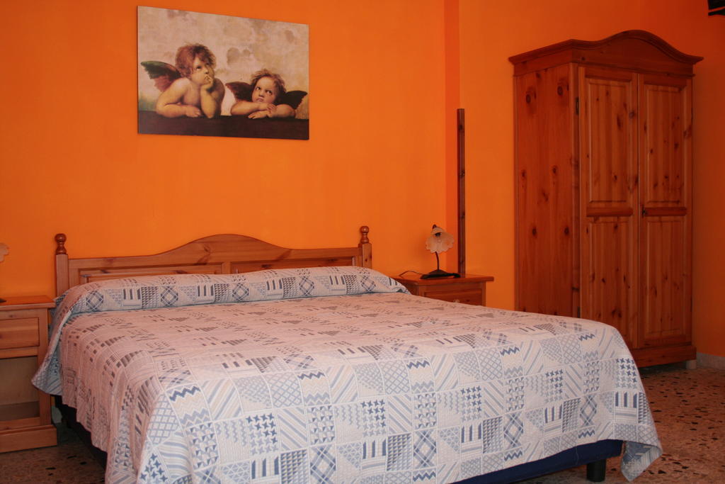 Casa Vacanze Margherita Locogrande Habitación foto
